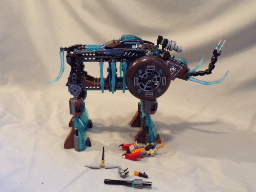 Lego Chima 70145 Maula’s Ice Mammoth stomper