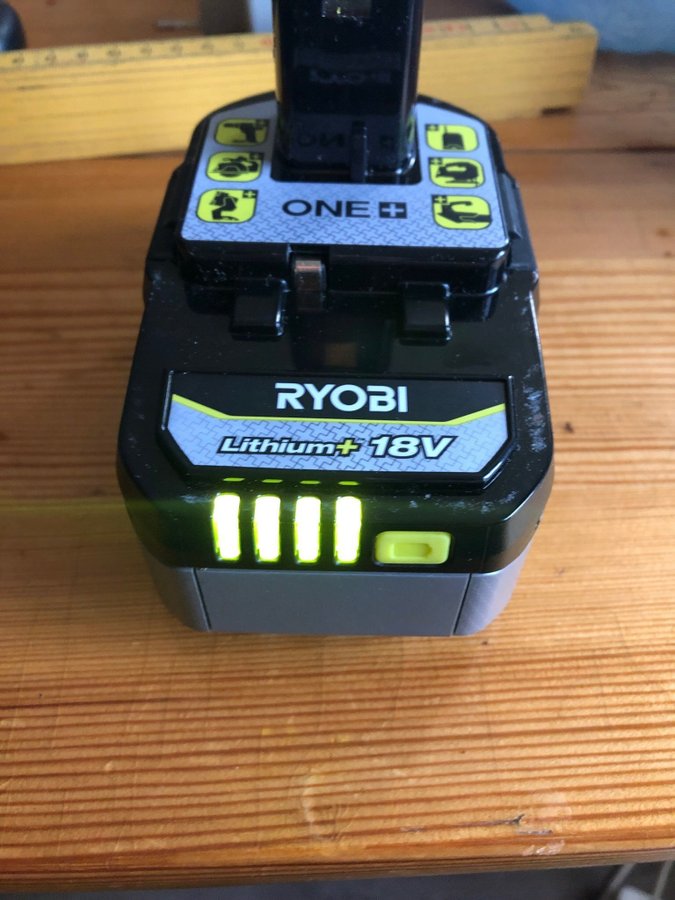 Ryobi 18V 4Ah batteri