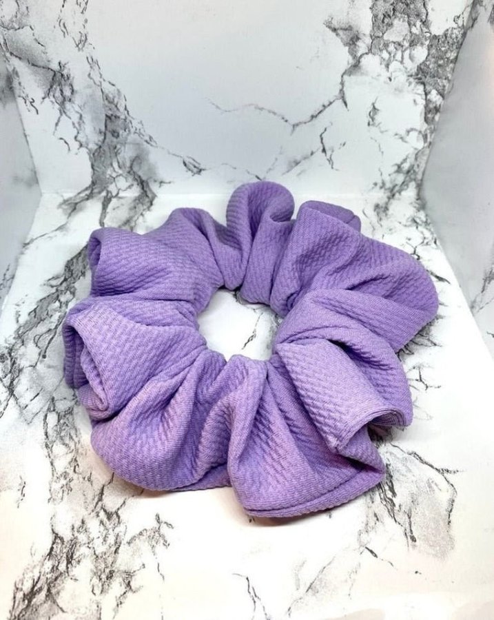 Lila XXL överdimensionerad Scrunchie hårsnodd Enchanted Scrunch NY