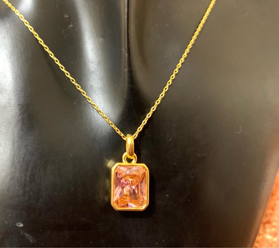 Gold Pendant - pink kunzite- 18k gold women jewelry- stone Queen