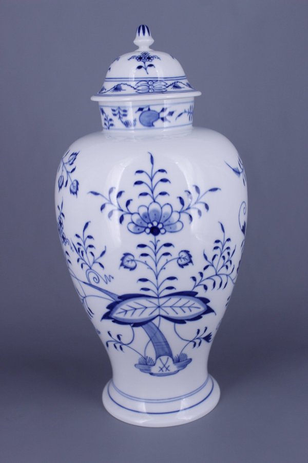 Meissen Blue Onion Unique Large Palace Amphora Lidded Vase  1950s 40 CM