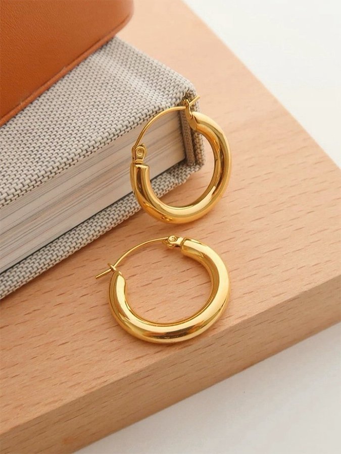 Hoops, gold plated with 18K gold örhängen