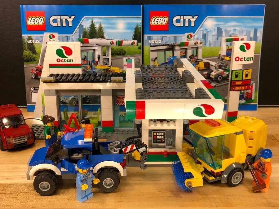 LEGO City 60132 BEG "Servicestation" - exklusivt från 2016 begagnad i nyskick!!