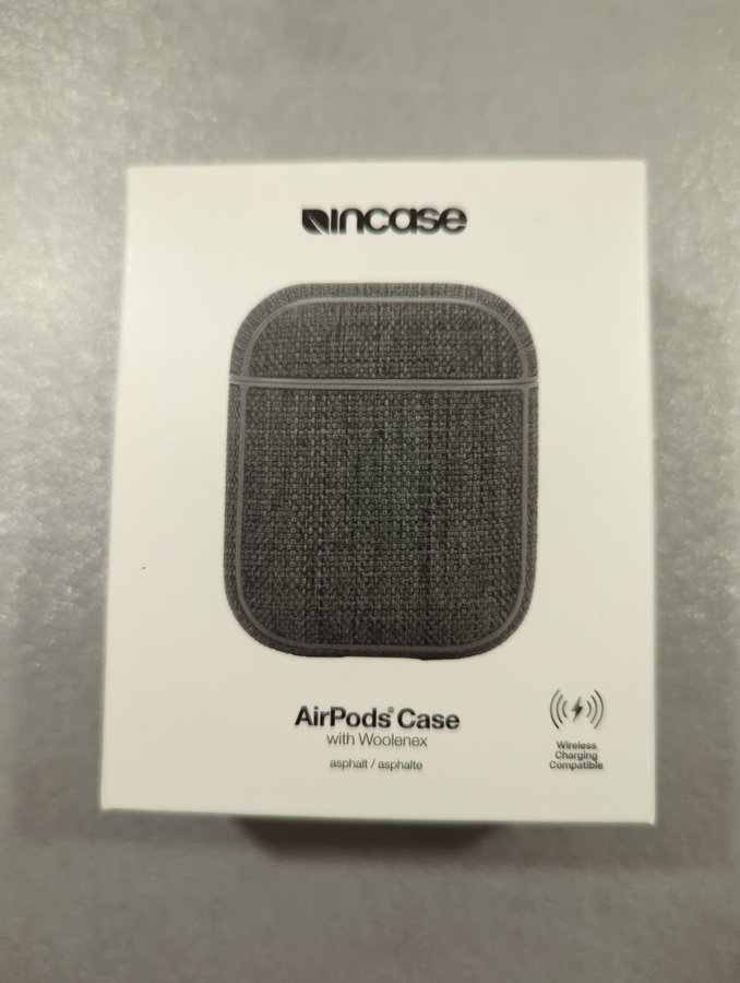 Incase AirPods Case with Woolenex - Asphalt