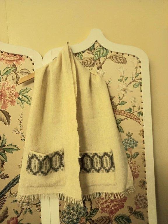 Vintage Johnsons Hemslöjd stickad halsduk med fickor