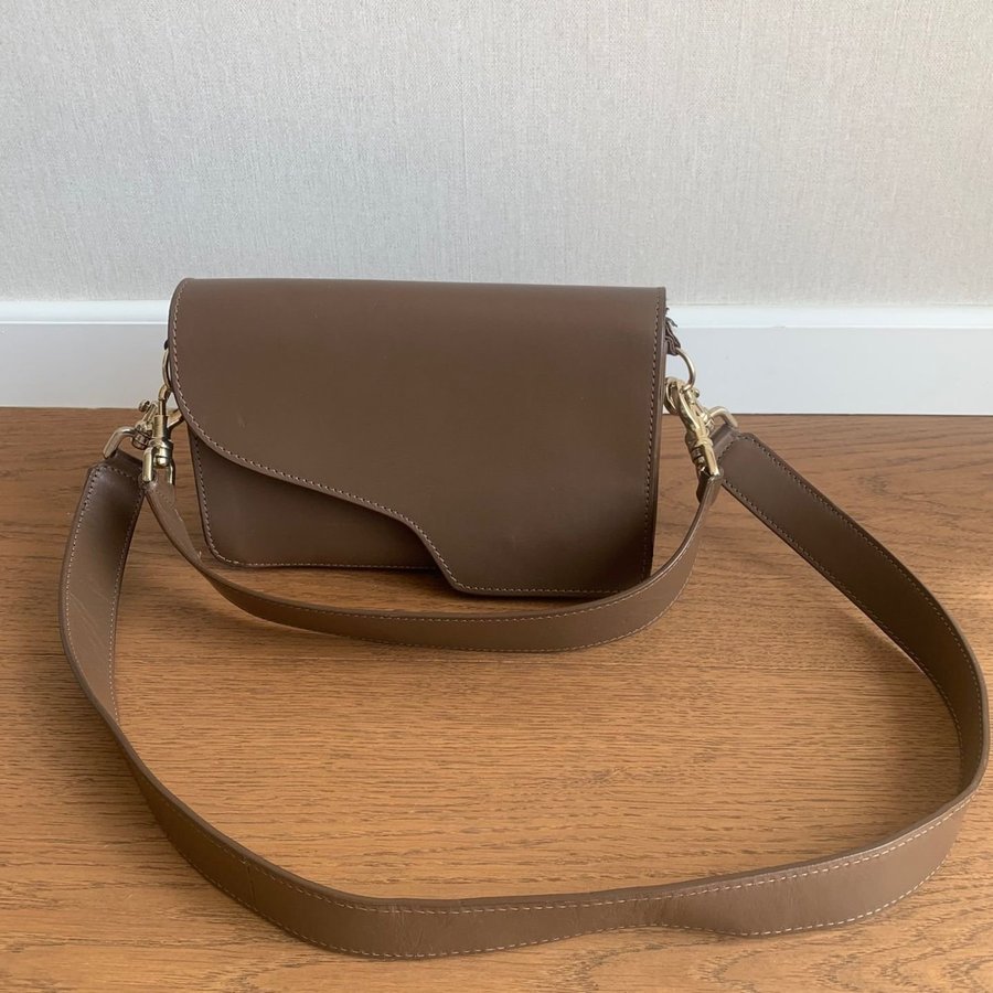 ATP Atelier Assisi Khaki Brown Leather Shoulder Bag