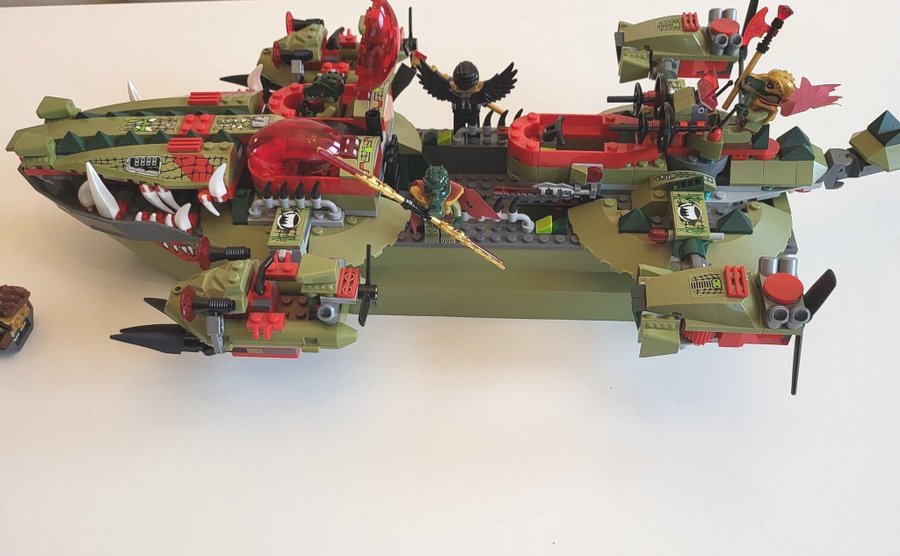 Lego Chima 70006 Cragger's Command Ship