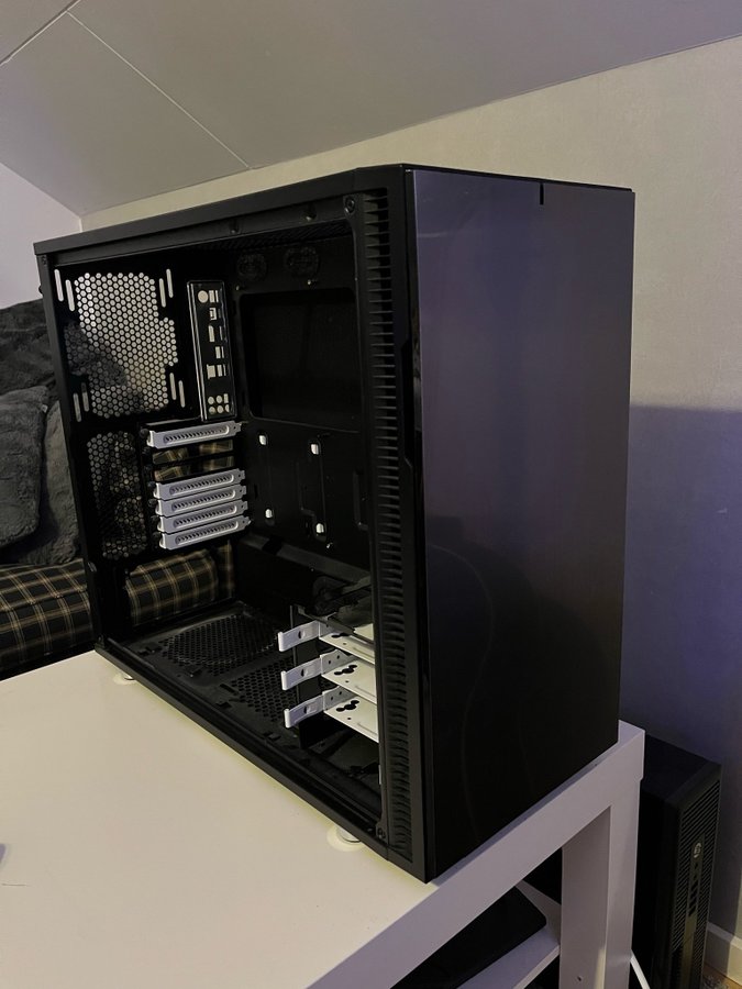 Fractal Design Define R5