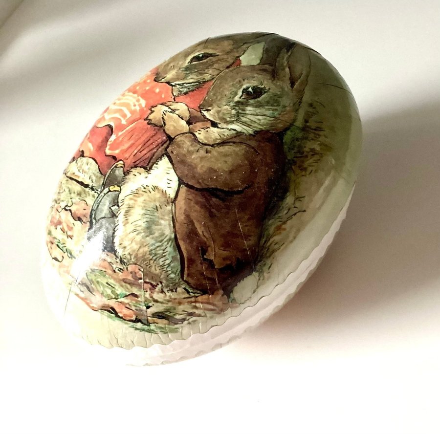 Vintage Påskägg Beatrix Potter Påskharar 1995 Påsk Godis 16cm x 10cm