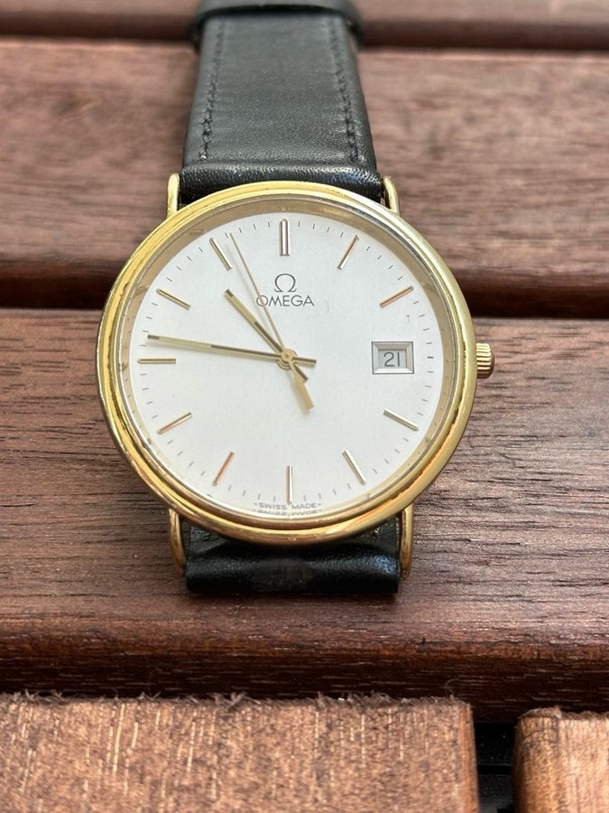 Herrur Omega 18k