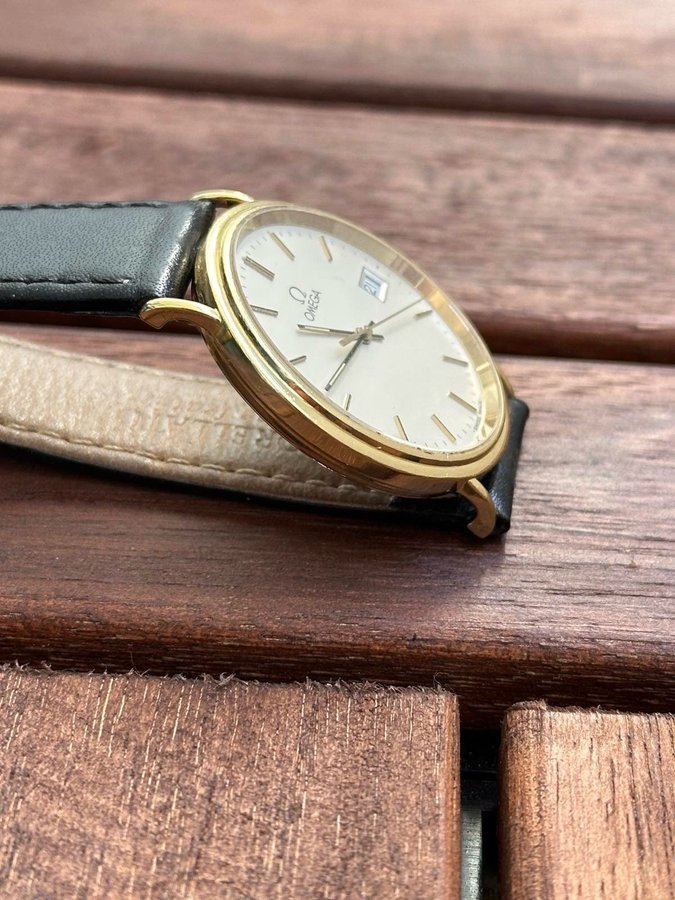 Herrur Omega 18k