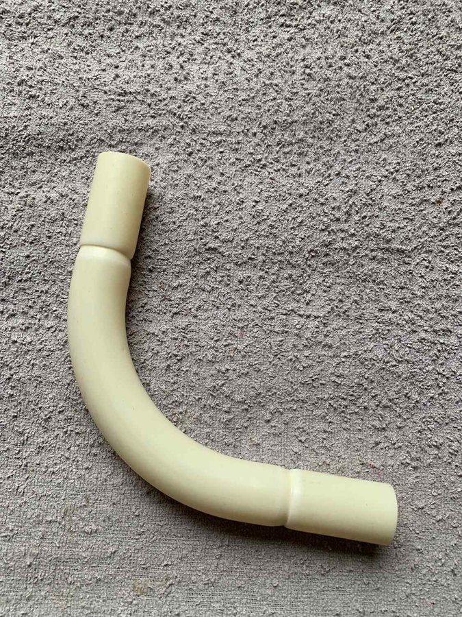 Rörböj PVC 25mm Beige - 7332292000097