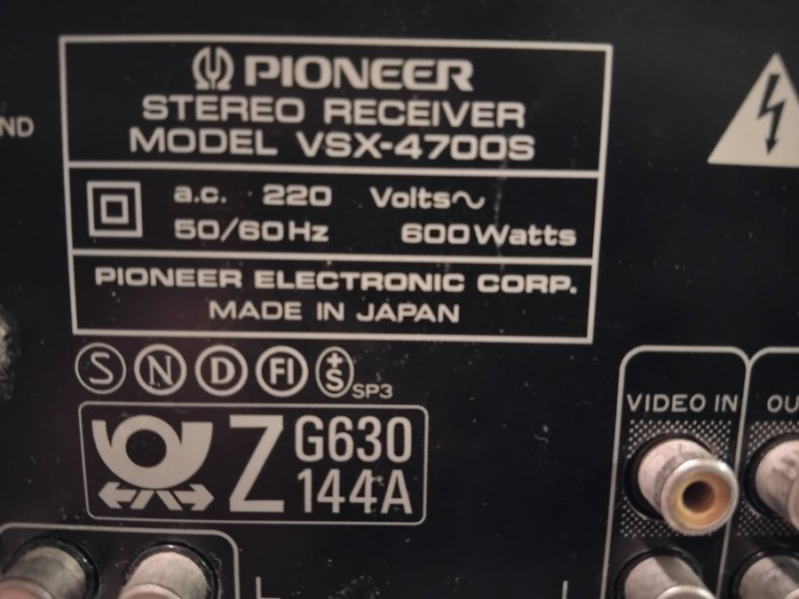 Pioneer VSX-4700S Surround Receiver