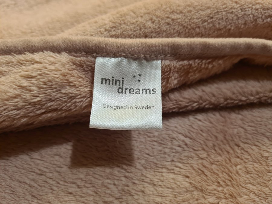 Mini Dreams Fluffy filt. Rosa.