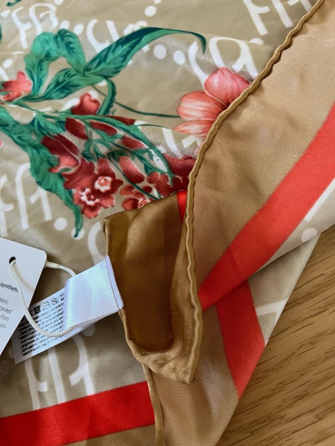 Esprit beige scarf, halsduk, ny, tags kvar