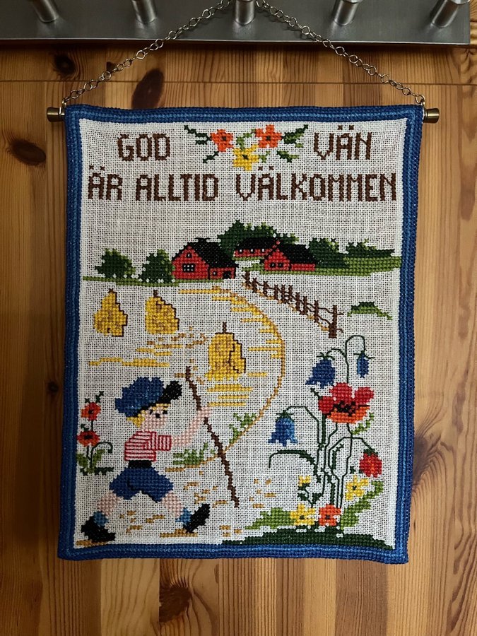 Handarbete, korsstygn, bonad ”GOD VÄN ÄR ALLTID VÄLKOMMEN "