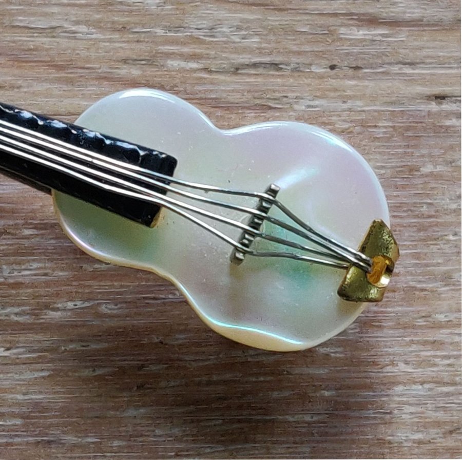 Brosch - Pärlemorfiol /- violin Vintage