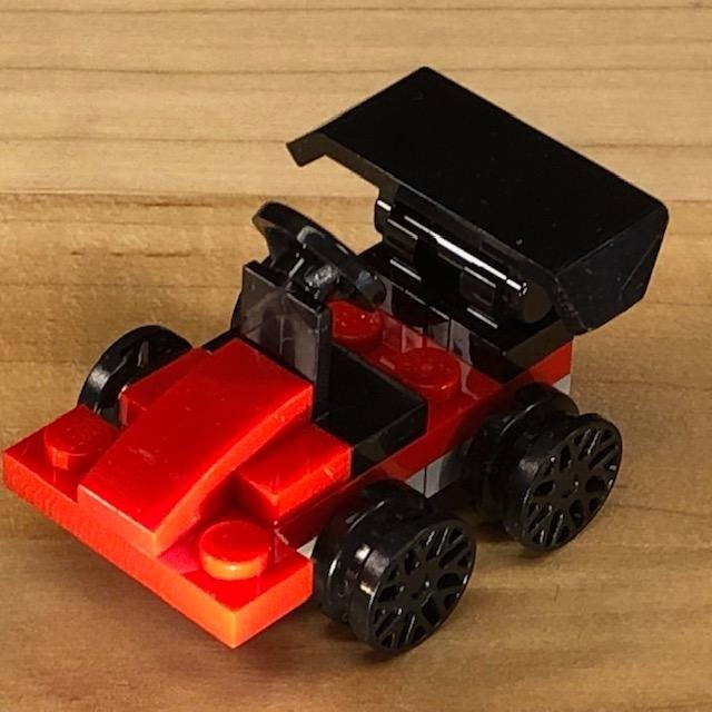 LEGO Julkalender / Jul delar  tillbehör "racer" begagnad i nyskick!