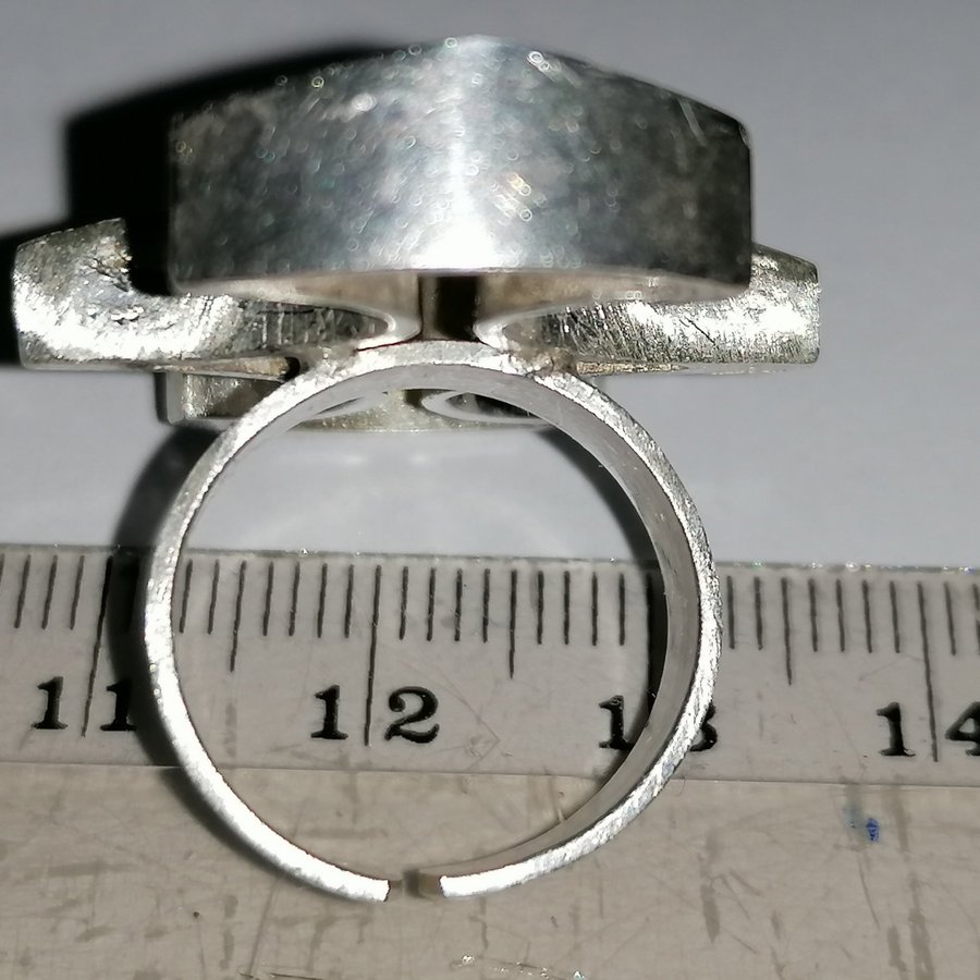 Vintage ring i silver av Kultaseppa Salovaara Finland från 1972