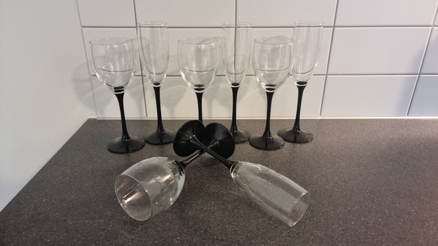 4st VINGLAS  4st CHAMPAGNEGLAS /LUMINARC /FRANCE RETRO VINTAGE