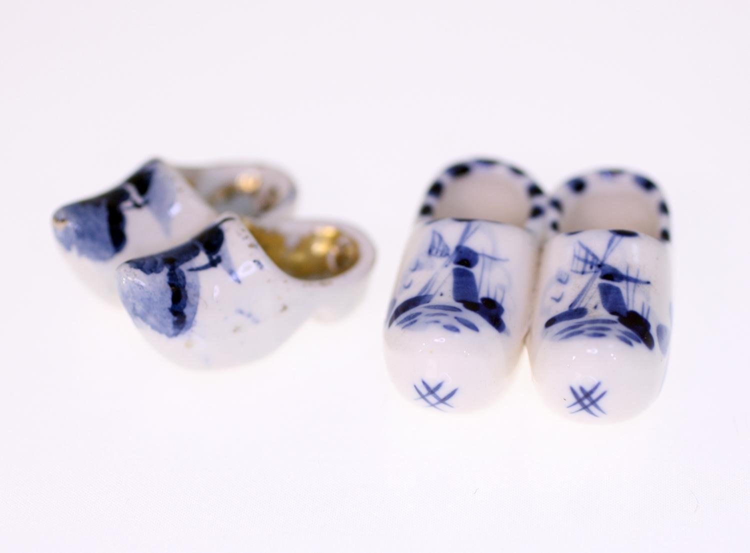 Vintage mini porcelain Delft clogs-circa 1970s-two pairs included-Weight 36g