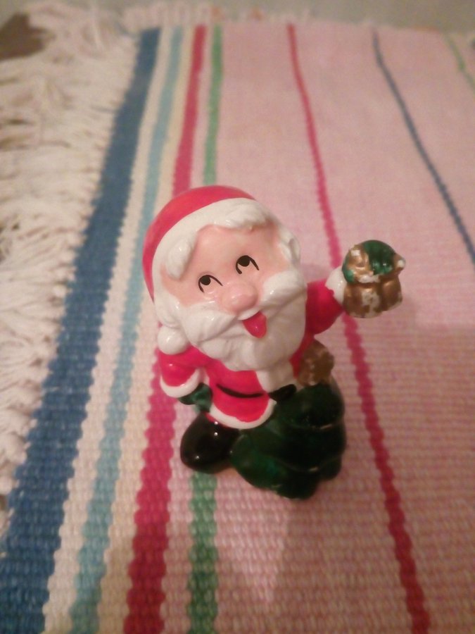 Retro jul tomte nisse jultomte i porslin figurin porslintomte m gran Santa Claus