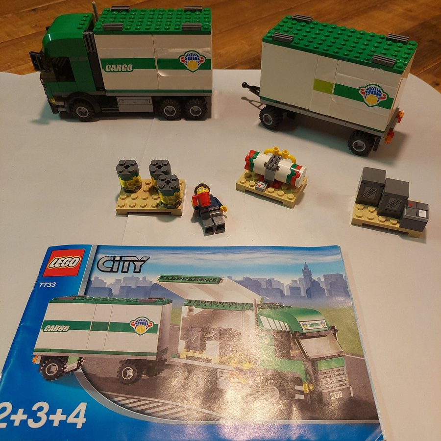 Lego City 7733 Cargo Truck