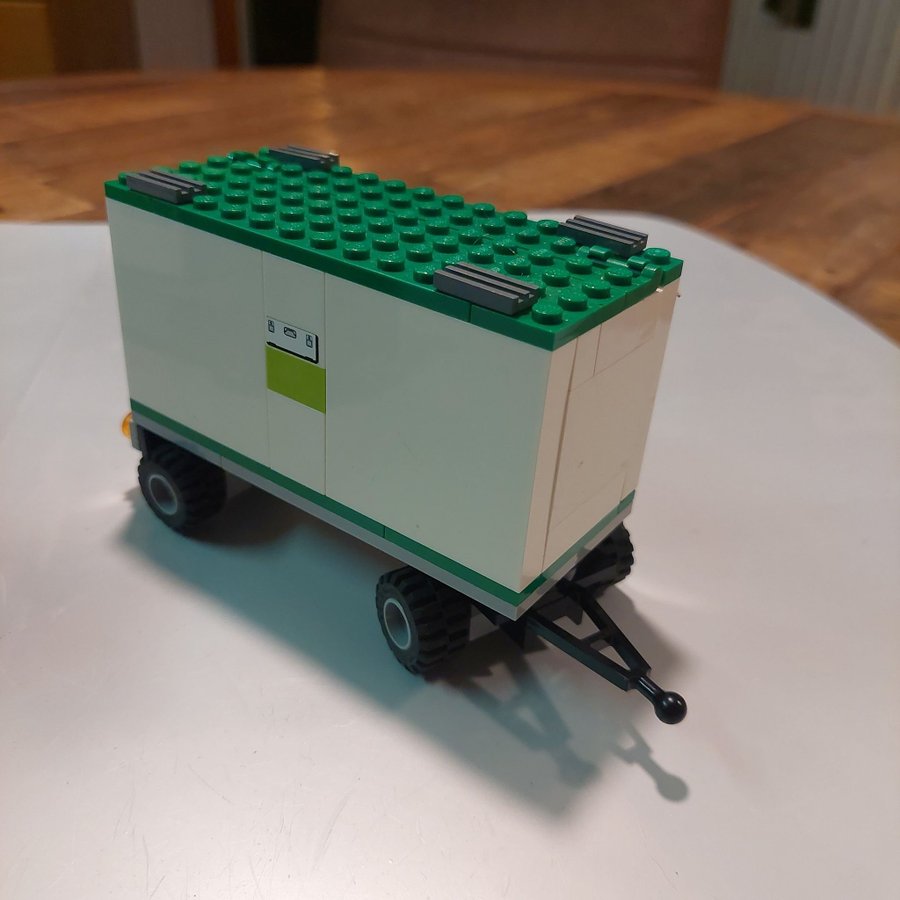 Lego City 7733 Cargo Truck