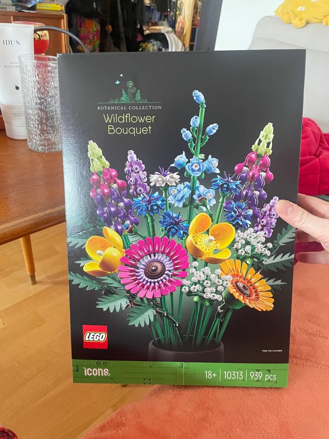 Jätte fint Lego LEGO Icons 10313 Bukett med vilda blommor nytt!