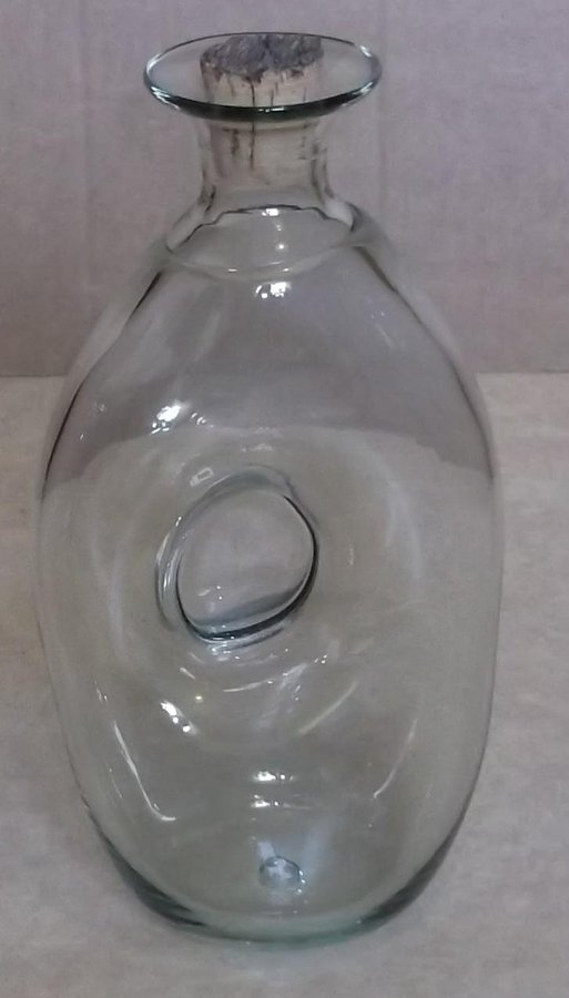 Kluckaflaska ovanlig form med kork Glasflaska Glaskaraff flaska Vintage