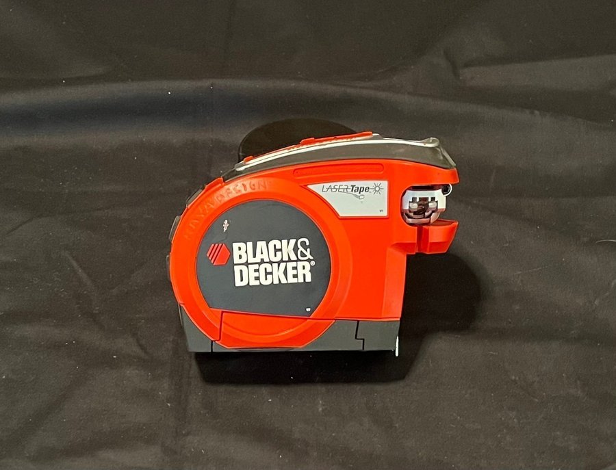 BLACK  DECKER Måttband