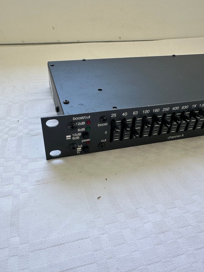 Blamp microEQ152 2-kanals grafisk equalizer