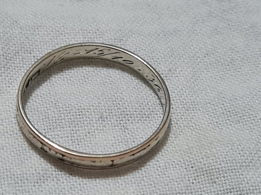 Design silver ring