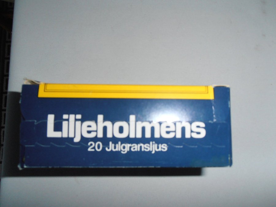 Gammal stearinljus i original packning. 20 st. Liljeholmens