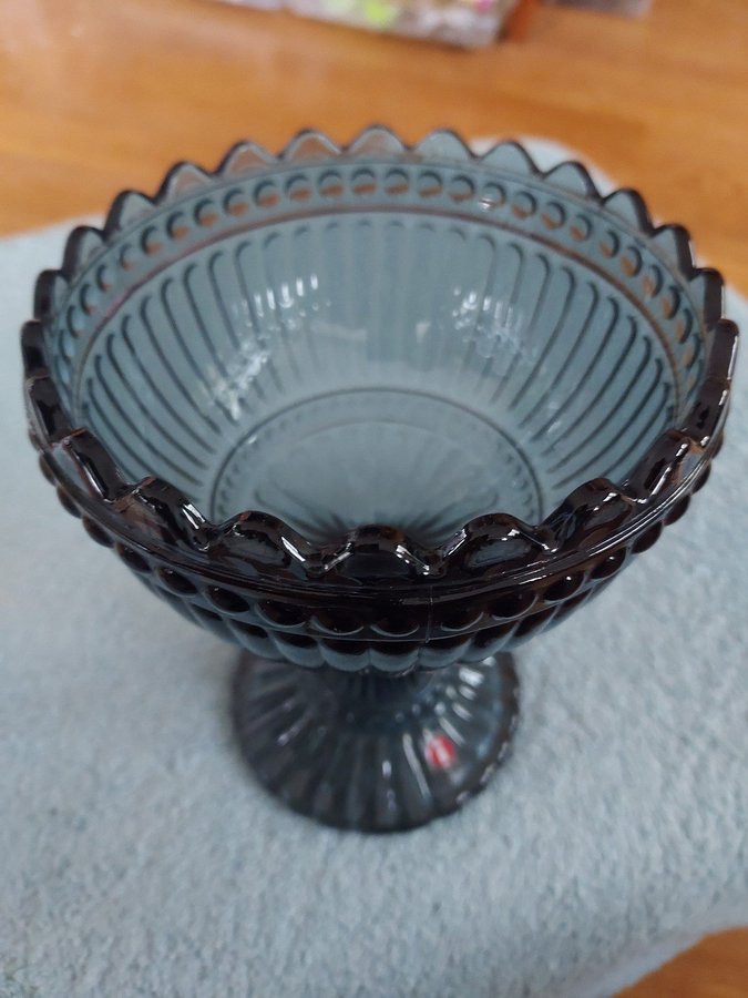 Skål Glas på hög fot Iittala Grå Höjd ca 15,5 cm