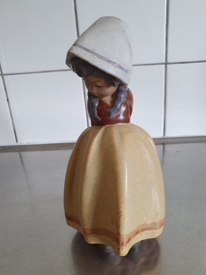 LLADRO FIGURIN I PORSLIN / SPANIEN 1975tal