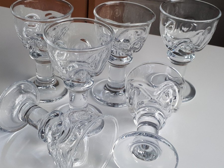 6 Unused 1975 BANQUET Holmegaard Hedvin Snaps Glas 106cm Snapsglas Glassæt