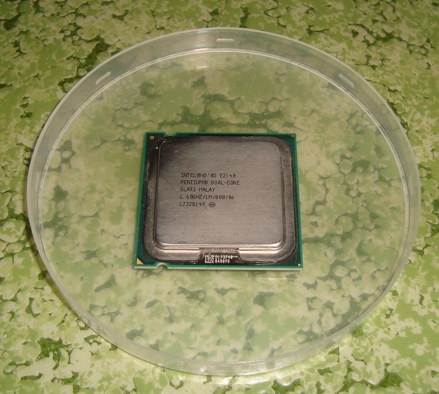 Intel Pentium Dual-core - Processor - CPU 160 GHz E2140 LGA775