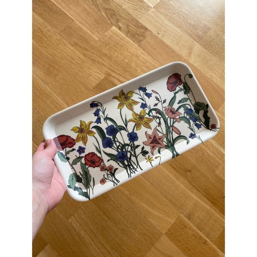 Blommig bricka | floral tray *sista chans*