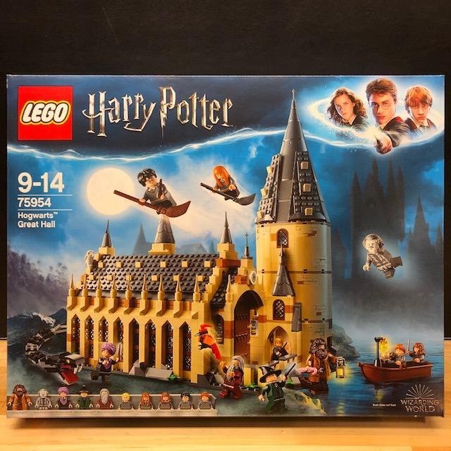 LEGO Harry Potter 75954 "Stora salen på Hogwarts" - från 2018 oöppnad!