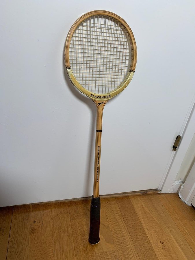 Vintage Slazenger Challenge Tournament Wood Tennis Racquet Racket i Trä