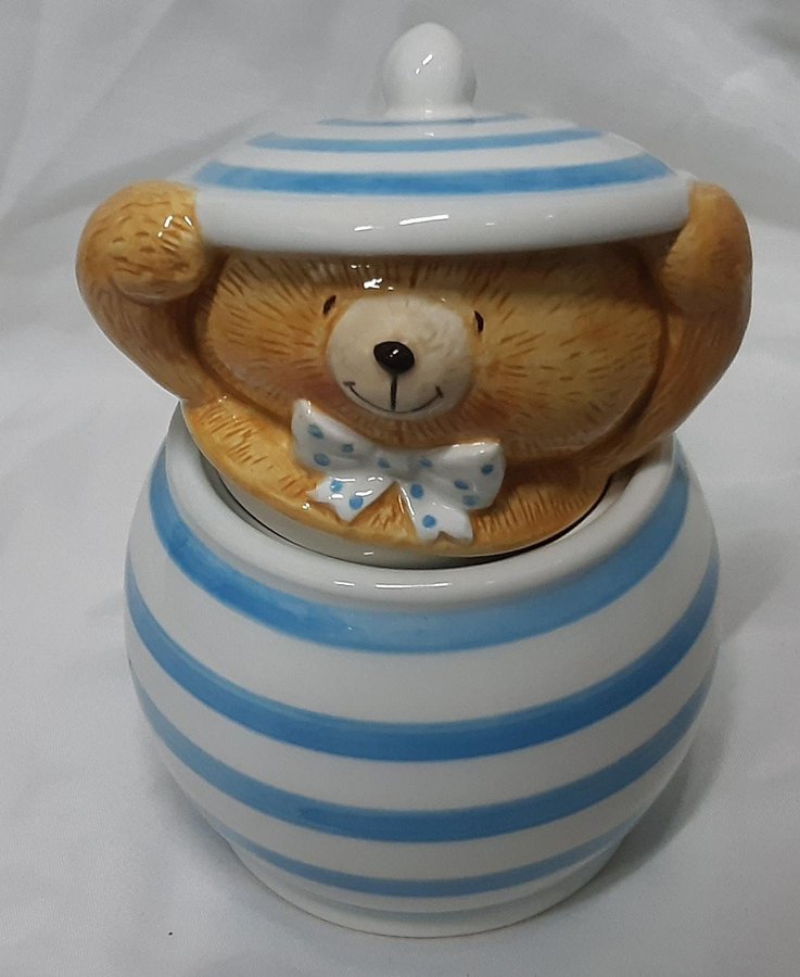 Vintage Forever Friends Bear pot England The Andrew brownsword collection