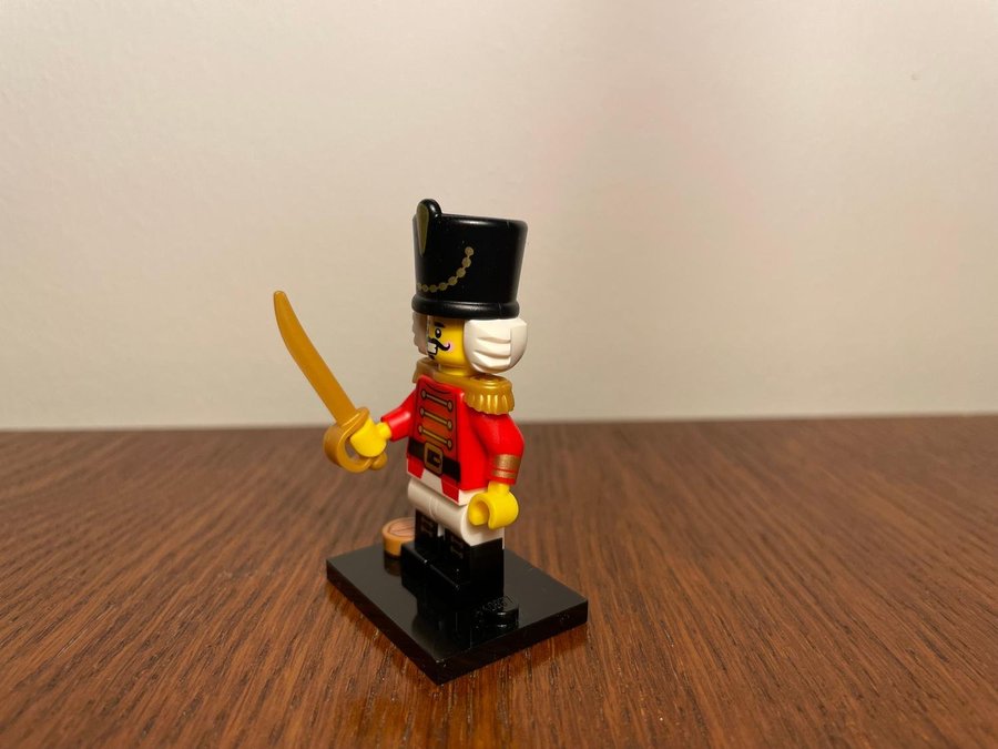 LEGO Collectible Minifigures: Series 23 - Nutcracker (2022)