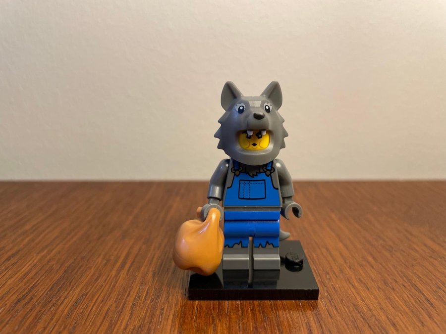 LEGO Collectible Minifigures: Series 23 - Wolf Costume (2022)