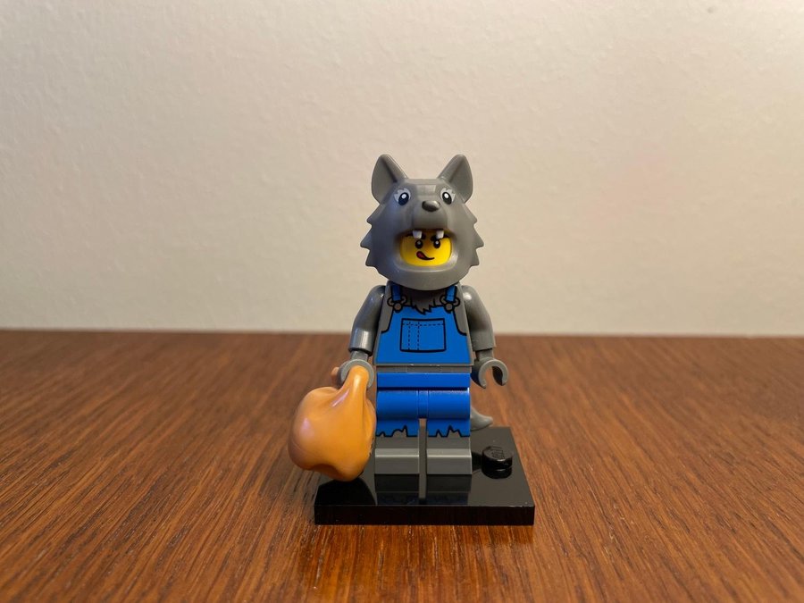 LEGO Collectible Minifigures: Series 23 - Wolf Costume (2022)