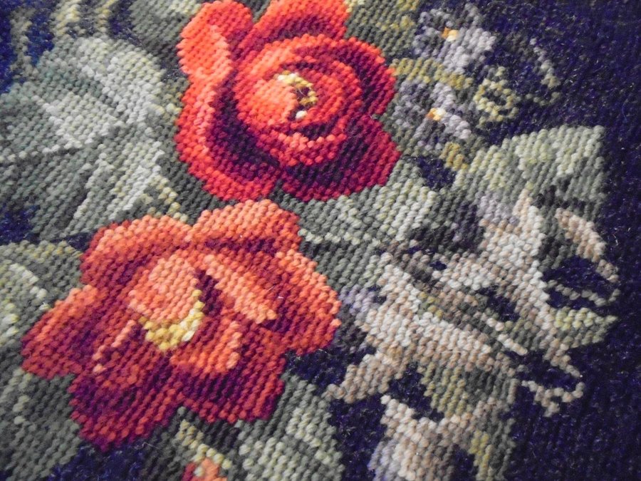 broderi petit point