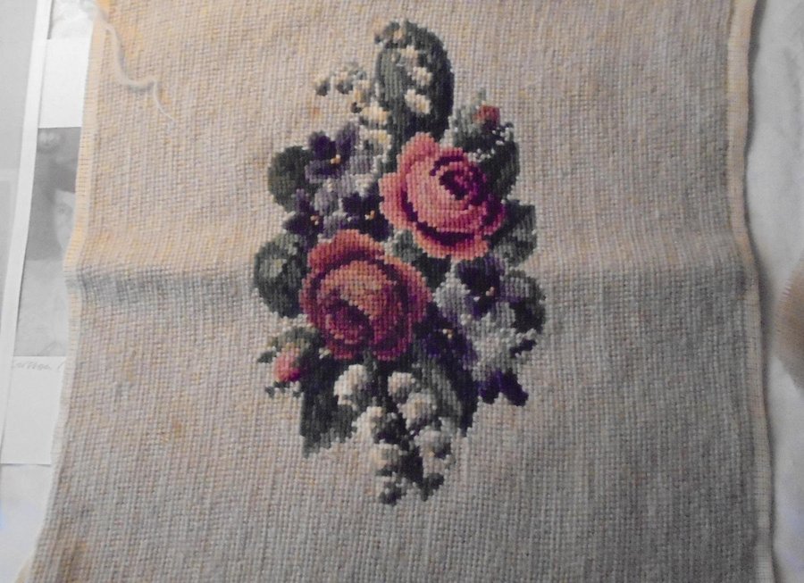 broderi petit point