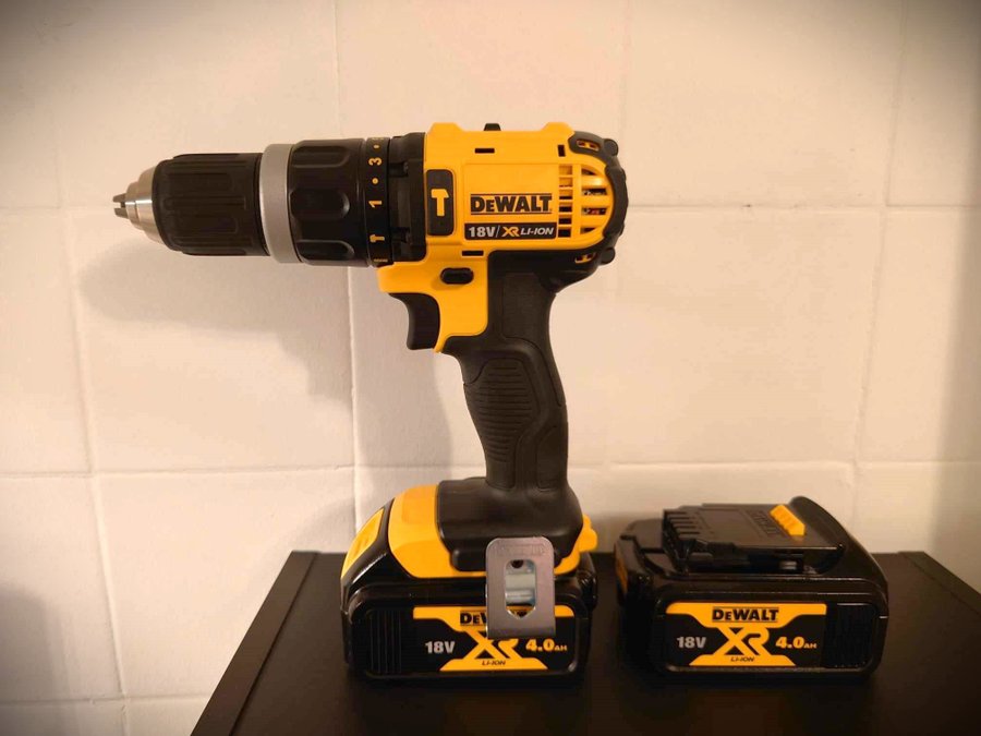 DEWALT 18V XR Li-Ion Slagborrmaskin