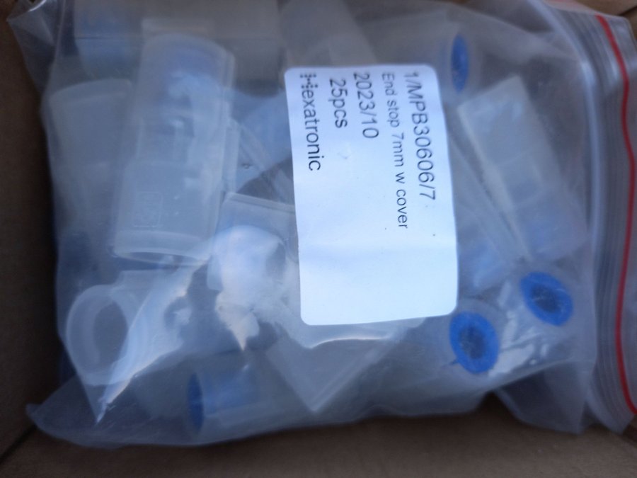 10 Boxes Brand New Hexatronic End Caps for Microducts