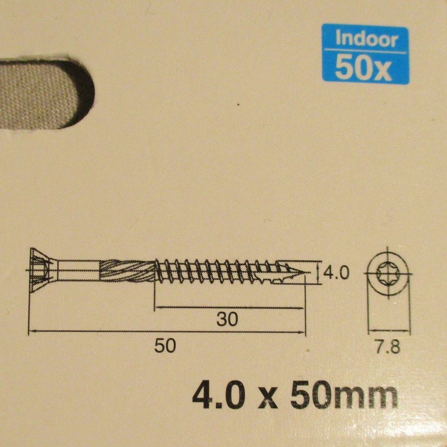 250 st oanvända försänkt förzinkad träskruv m/twist  cutter 4,0x50 mm. Torx 20.